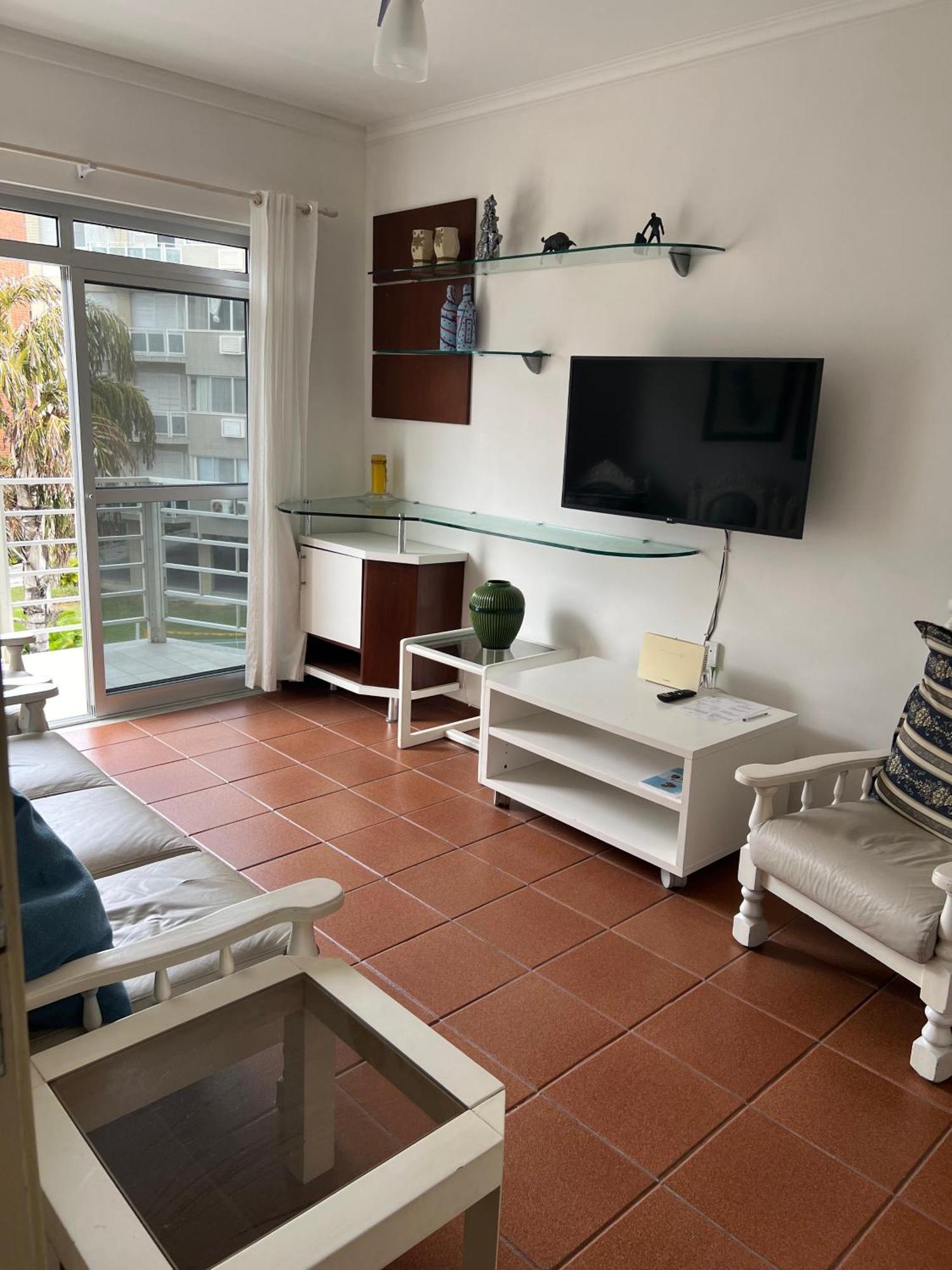 Apartamento Incrivel Em Cabo Frio Com Localizacao Privilegiada Ao Lado Da Praia Do Forte! Exterior photo